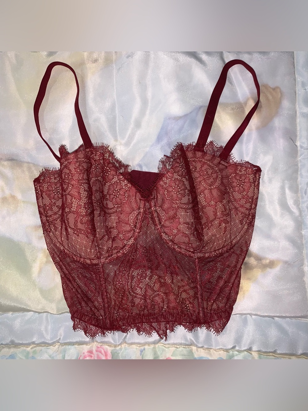 Victoria's Secret Burgundy Lace Bustier 36DD underwire fitted